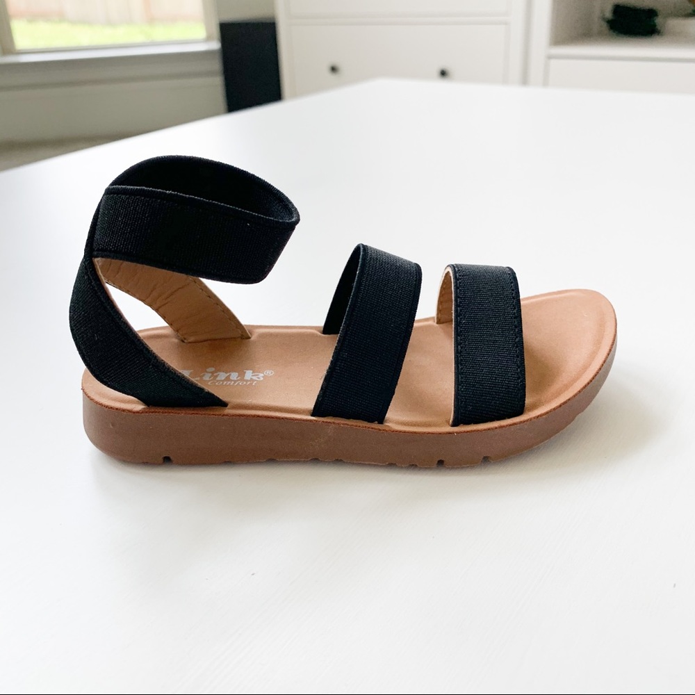 Link Toddler Black Sandal - Picture 2 of 7